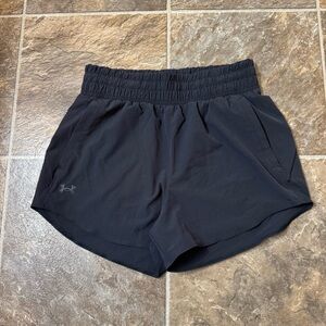 Under Armour Women's Vanish 3" Shorts Athletic Black Size  Small